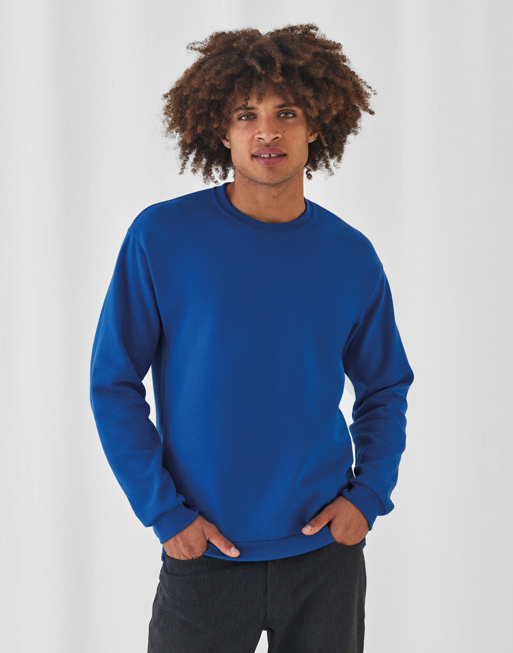 B&C Unisex Round Neck Sweatshirt.