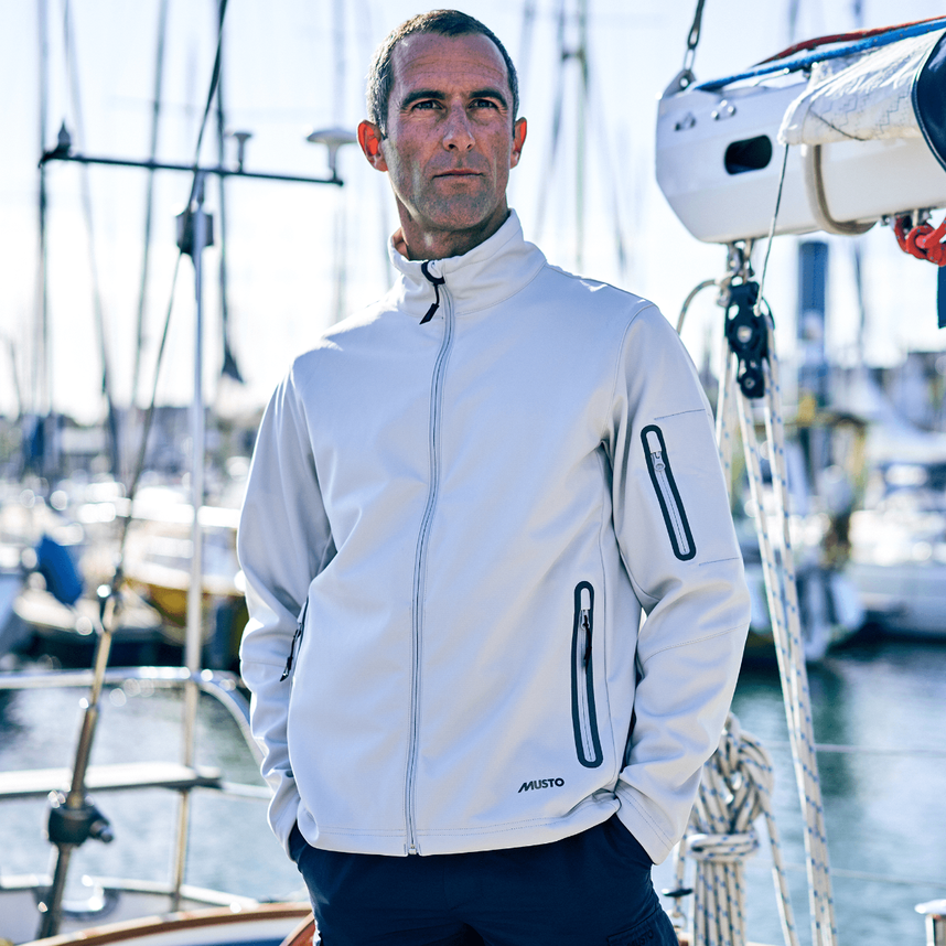 Musto Mens Essential Softshell Jacket.