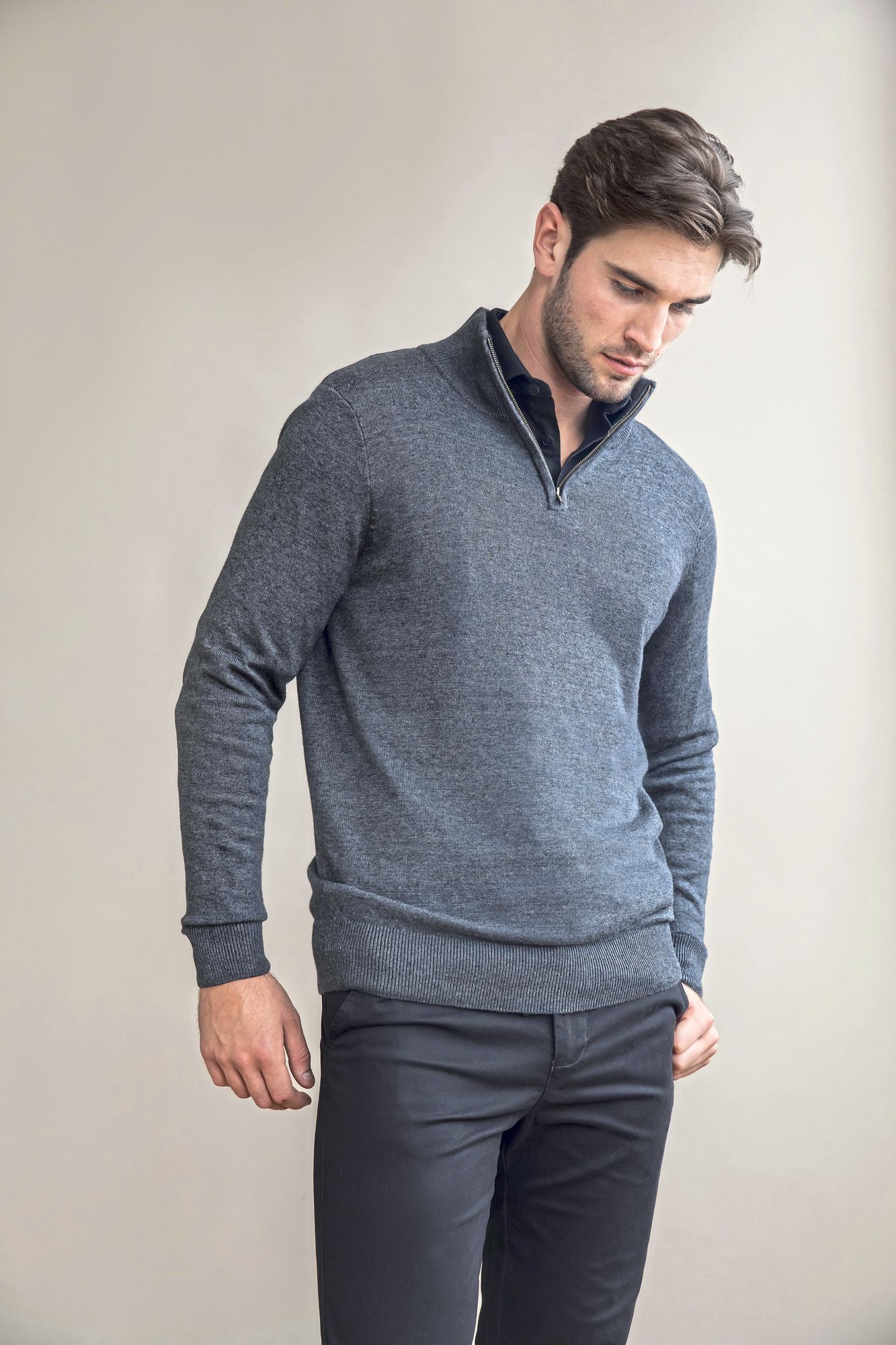 Henbury Mens Quarter Zip Jumper.